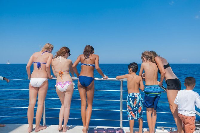 Reggae Family Catamaran Cruise From Montego Bay - Doctor’s Cave snorkeling: gear, instruction, and what to expect