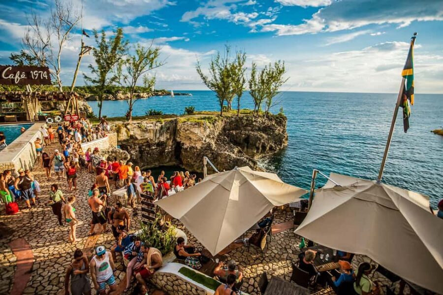 Ricks cafe & 7mile Beach Day Tour From Montego Bay. - How the Seven Mile Beach stop is structured (and how to use it)