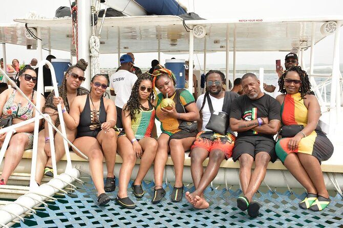 Ricks Cafe Cruise Snorkeling Open Bar DJ OCEAN EDEN BAY/CORAL - Rick’s Café Sunset: Cliff Jumpers, Cold Drinks, and the Boat-to-View Shift
