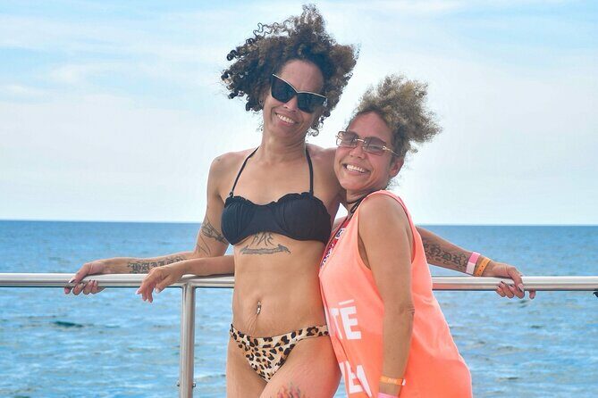 Ricks Cafe Cruise Snorkeling Open Bar DJ OCEAN EDEN BAY/CORAL - What the Open Bar Really Means During a 4-Hour Tour
