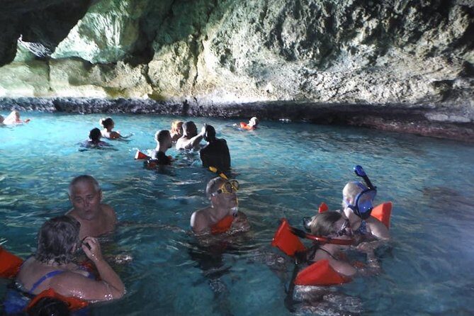 Rick's Cafe Sunset Cruise and Snorkelling - Negril Caves Stop: Pirate-Worthy Scenery and Sea Life
