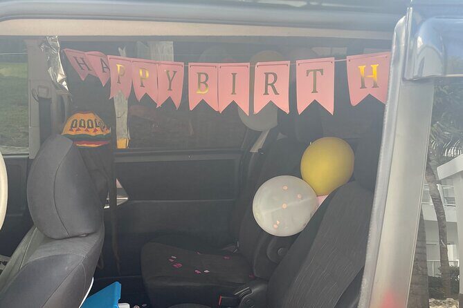 RIU Palace reggae and RIU Montego Bay private airport transfers - Finding Your Driver: Pickup at JAHFYAH Tours and at Your Resort