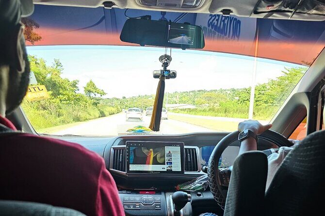 RIU Reggae Palace and RIU Montego Bay Private Airport Transfer - Who This Transfer Suits Best (and Who Should Think Twice)
