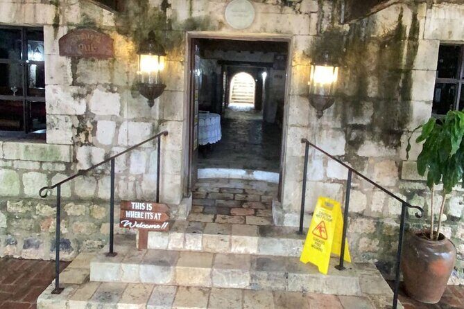 Rose Hall Great House and Montego Bay Tour - Montego Bay Cultural Center: Sugar, Slavery, and Rastafari in 45 Minutes