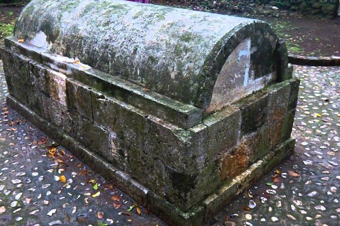 Rose Hall Haunted Great House Night Tour from Montego Bay - Should you book the Rose Hall Haunted Great House Night Tour?