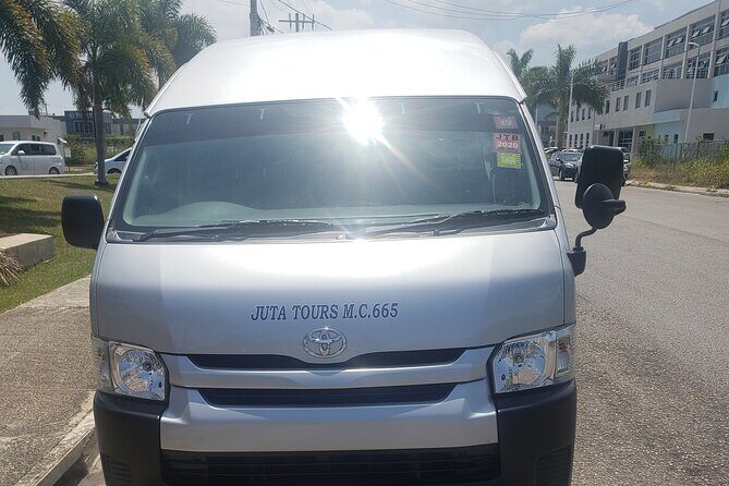 Round-trip Airport Transfer to Royalton Blue Waters & White Sands Hotel - Arriving at Royalton: What This Transfer Helps You Do