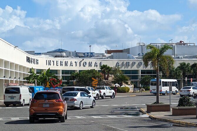 Royalton Blue Waters Montego Bay Private Airport Transfer - Roundtrip value: you’re paying for less hassle twice