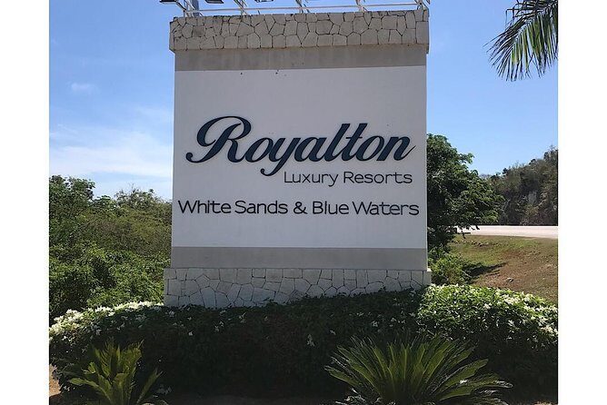 Royalton Hotel & RIU Aquarelle-Private Roundtrip Airport Transfer - What to Expect When You Book