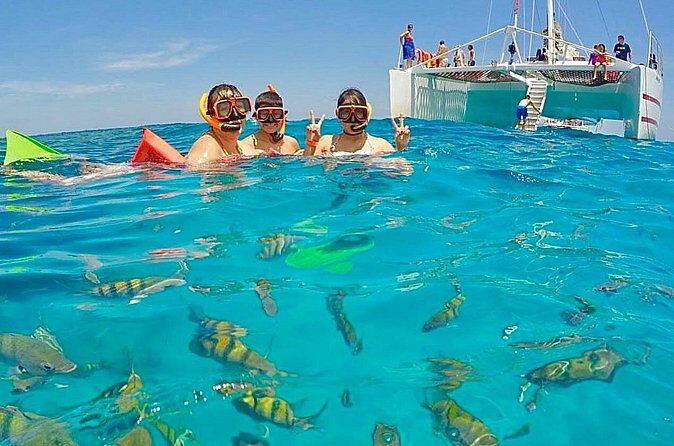 Snorkeling and Shopping in Montego Bay with Hotel pickup - Who this snorkeling + shopping tour fits best