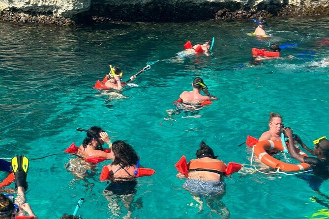 SUNSET PARTY CRUISE Rick's Cafe Ocean Coral / Eden Bay Guests - Snorkeling in between: included gear and realistic expectations
