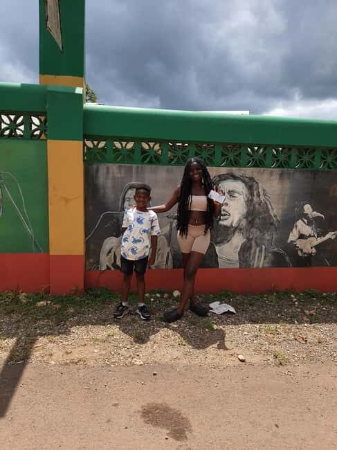 The Official Nine Mile Bob Marley Museum Guided Tour - The museum house visit: what you’re really paying for