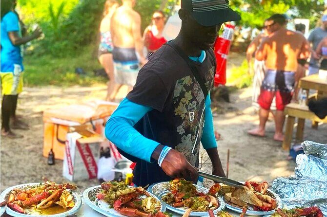 Tiki Pon Da Sea Cruise to Booby Cay with Lunch from Negril - Seven Mile Beach Pickup and Why the Timing Works