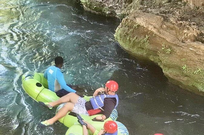 White River Tubing From Montego Bay - Getting to the White River: Montego Bay to Ocho Rios area