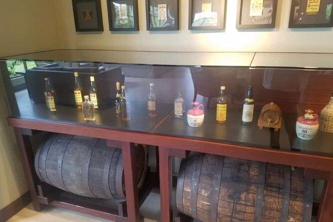 YS Falls and Appleton Estate Private Rum Tour - Joy Spence Appleton Estate Rum Experience: sugar cane juice, wet sugar, and tastings